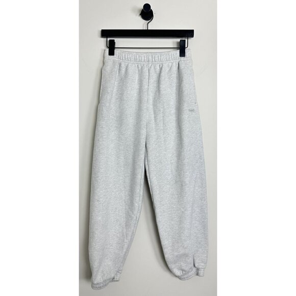 ARITZIA TNA SweatFleece Cozy Fleece Mega Fit Sweatpants in Heather Grey Size 2XS - Picture 2 of 10